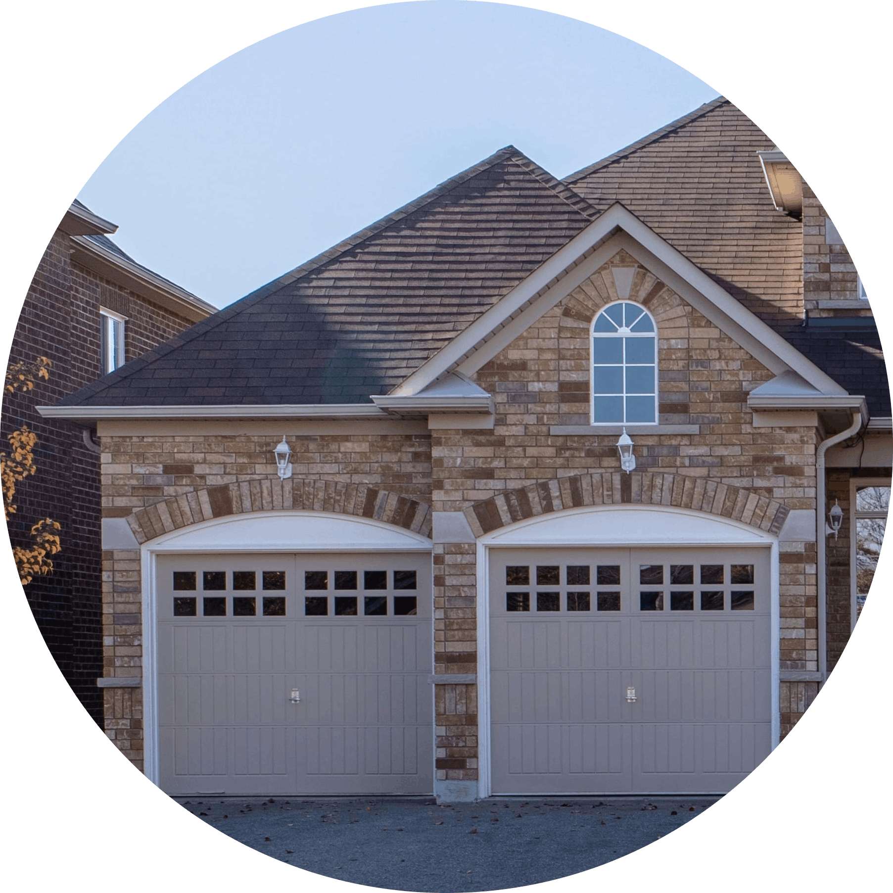 garage - circle image